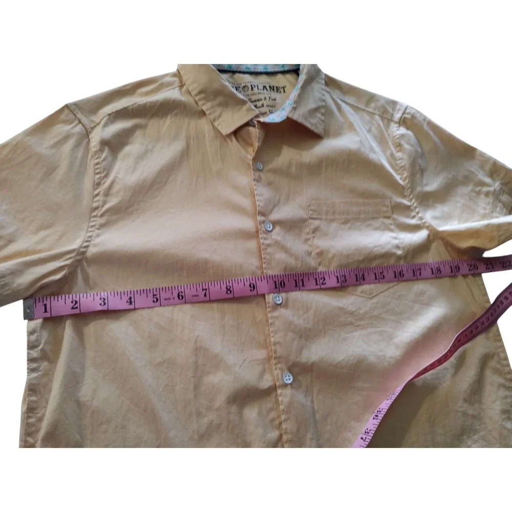 Free Planet Peach Shirt Woven Button Front Short Sleeves Cotton Mens Size Medium